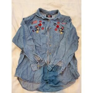 Quizz Again Embroidered Flag Denim Shirt Long Sleeve Patriotic size medium. A11